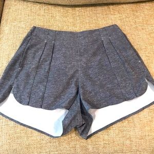 Lululemon high waisted lightweight short